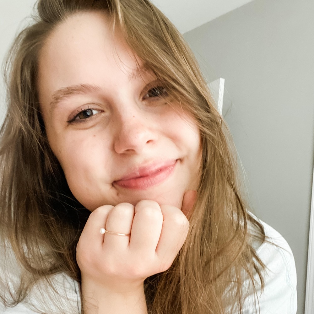 Meet your Posher, Madelynn